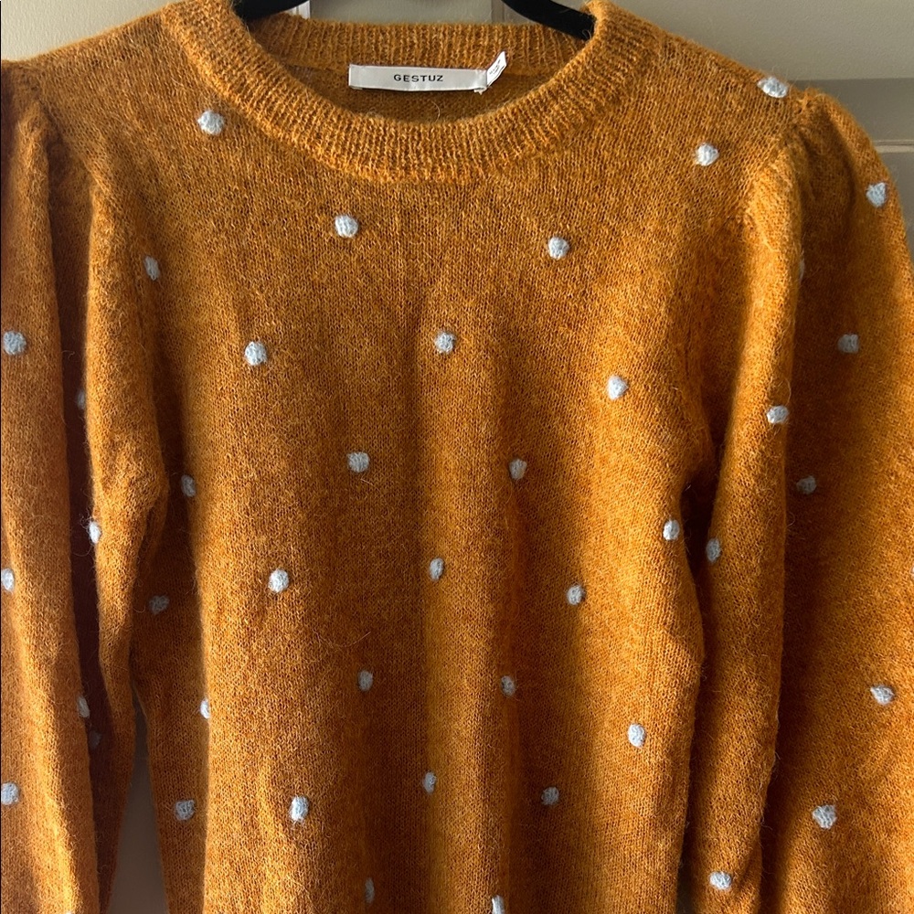 Gestuz Mustard Crewneck Sweater with Contrast Dot Detail
